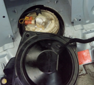 Strong smell of fuel inside the cabin of Alfa Romeo 156